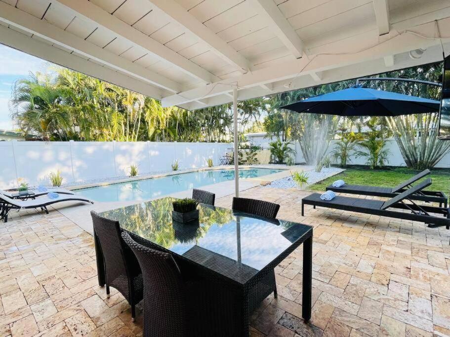 Willa Tropical Oasis House Private Pool Family Yard Fort Lauderdale Zewnętrze zdjęcie
